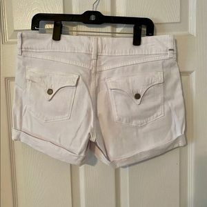 Ladies white cuffed mid-rise Hudson Croxley shorts